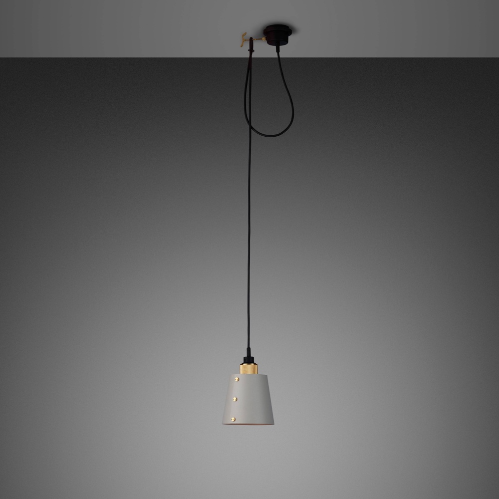 HOOKED 1.0 / SMALL / CROSS / STONE / BRASS